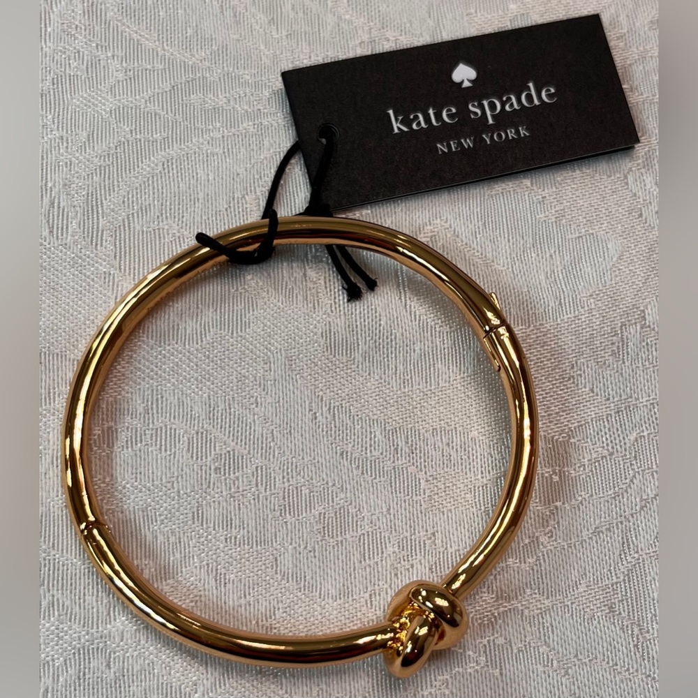Kate Spade Sailor’s Knot Gold Bracelet hinged bangle bracelet NWT - Picture 4 of 9